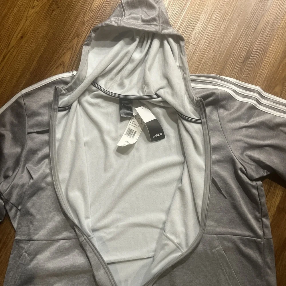NWT Adidas Sweater‎ Mens 2XL Gray Full Zip Sweatshirt Stretch Hooded Athletic